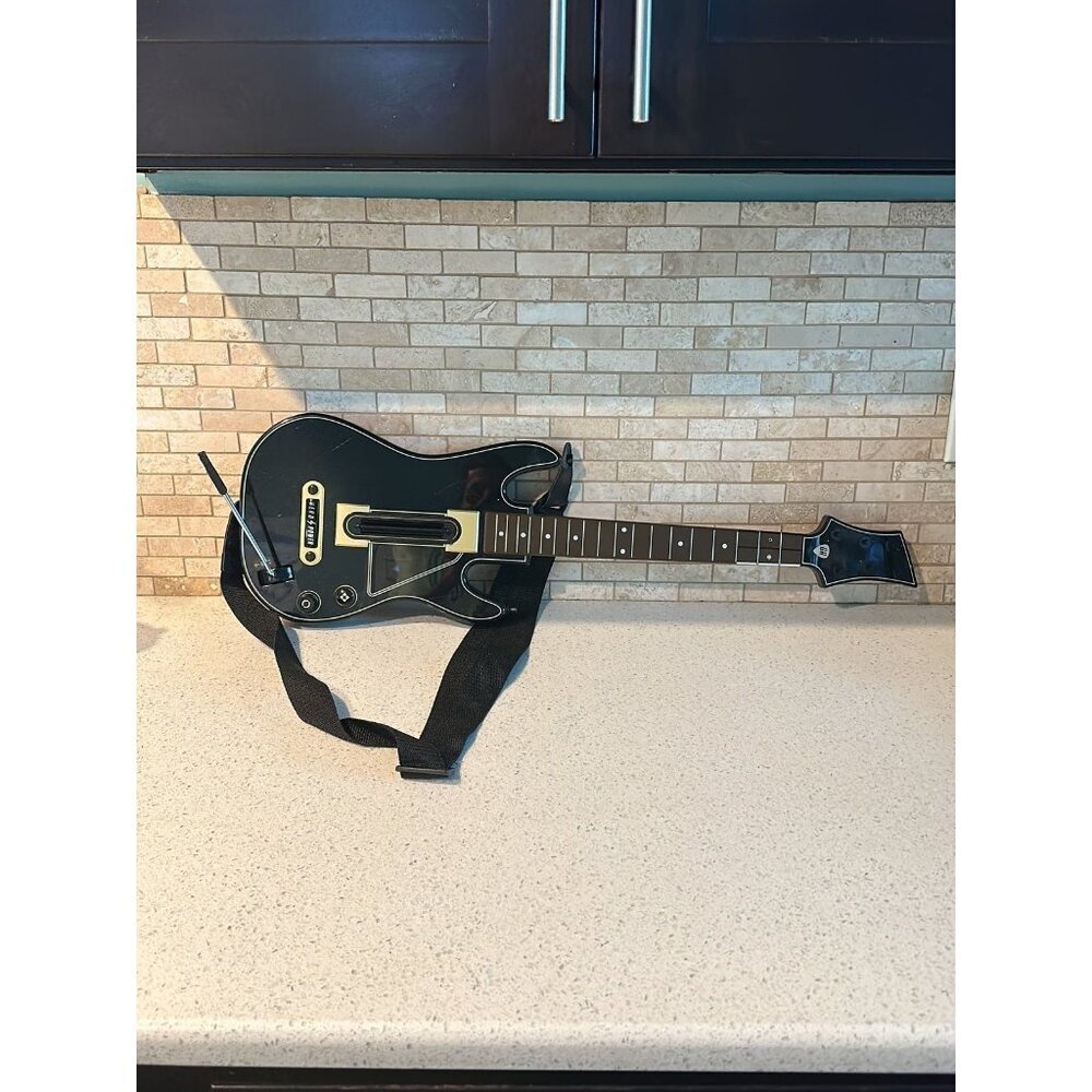 Guitar Hero Live Ps3‎ Guitar Controller Model #654 No dongle